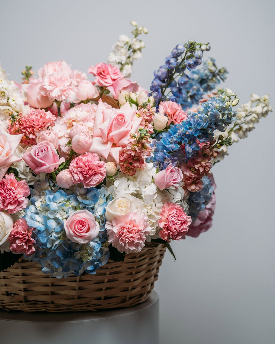 Basket arrangement Melody - DJ flowers