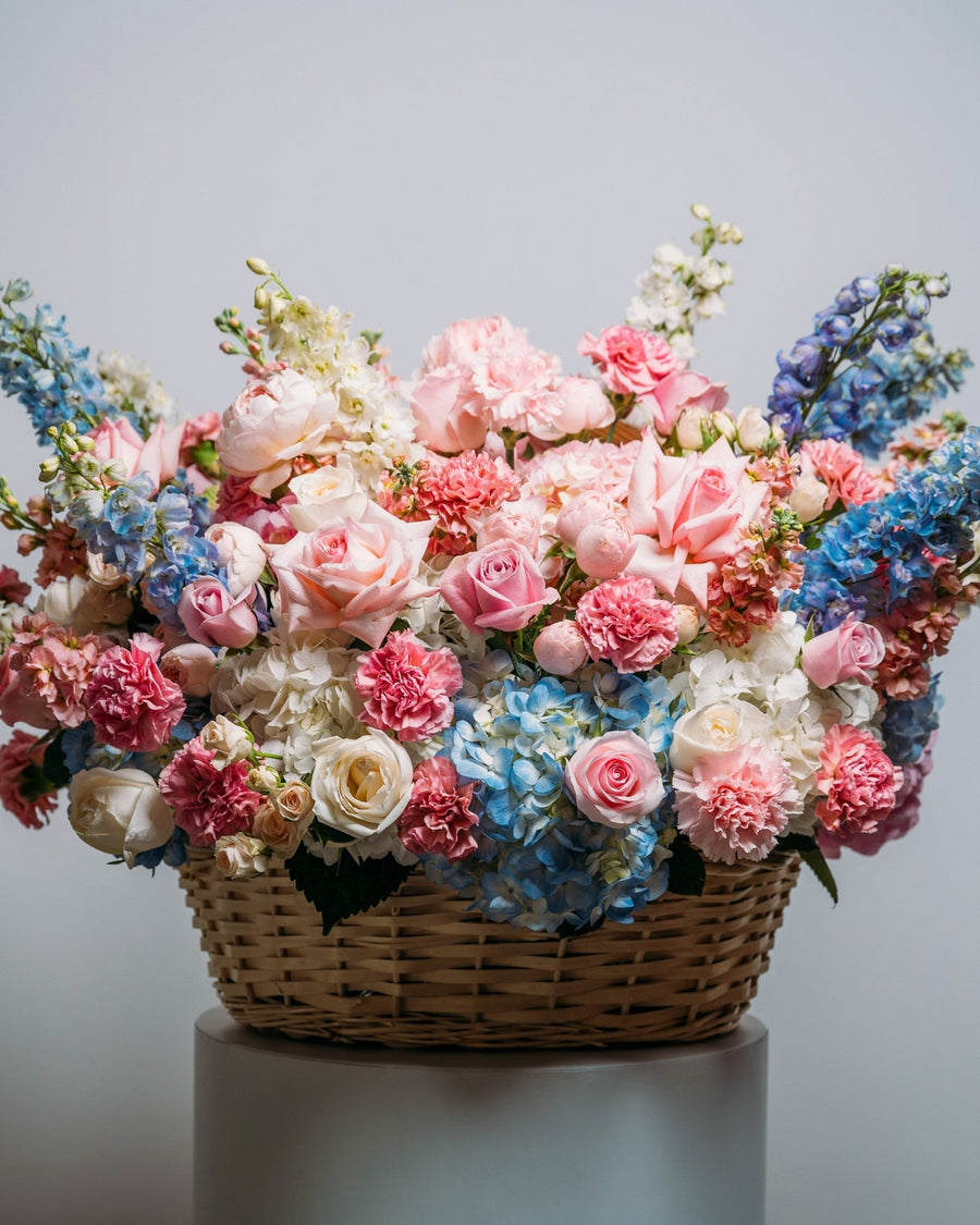 Basket arrangement Melody - DJ flowers