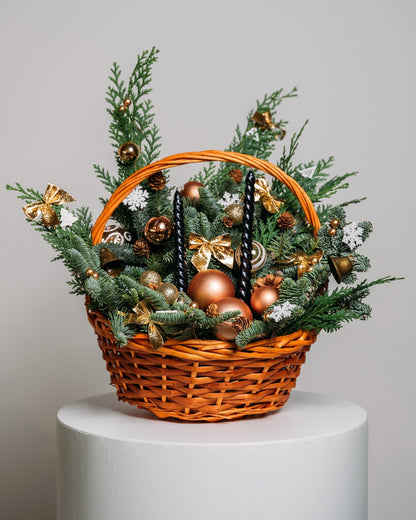Basket Christmas arrangement Bronze lights - DJ flowers