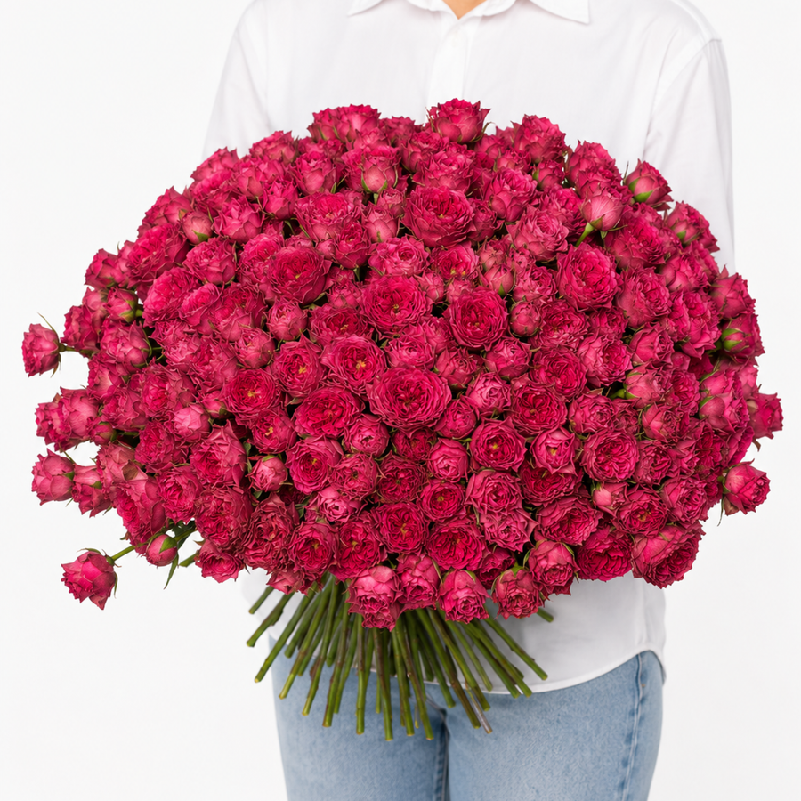 Garden spray rose bouquet in deep pink, Sillage - DJ flowers