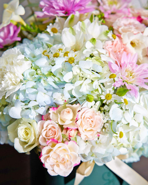 Box arrangement Charming - DJ flowers