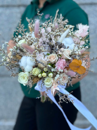 Bridal bouquet Beloved Bliss - DJ flowers