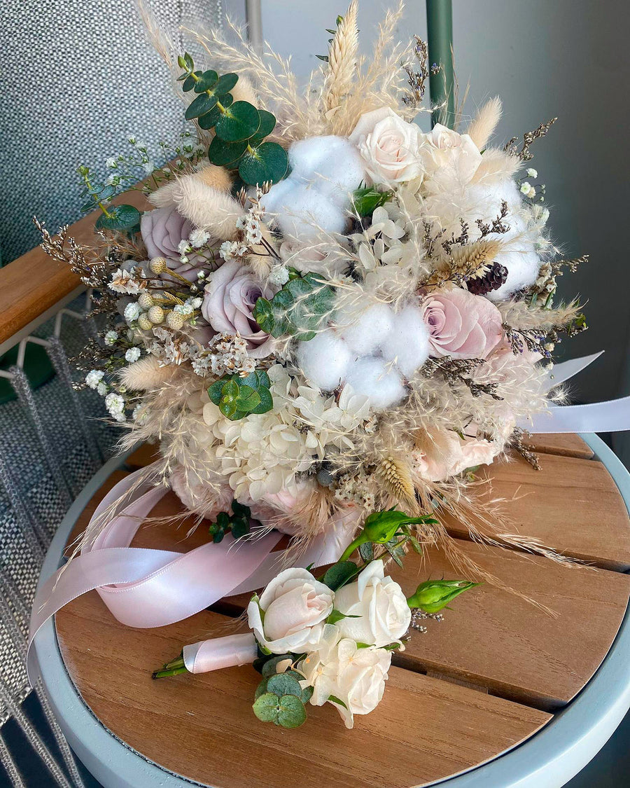 Bridal bouquet Fairytale Day - DJ flowers