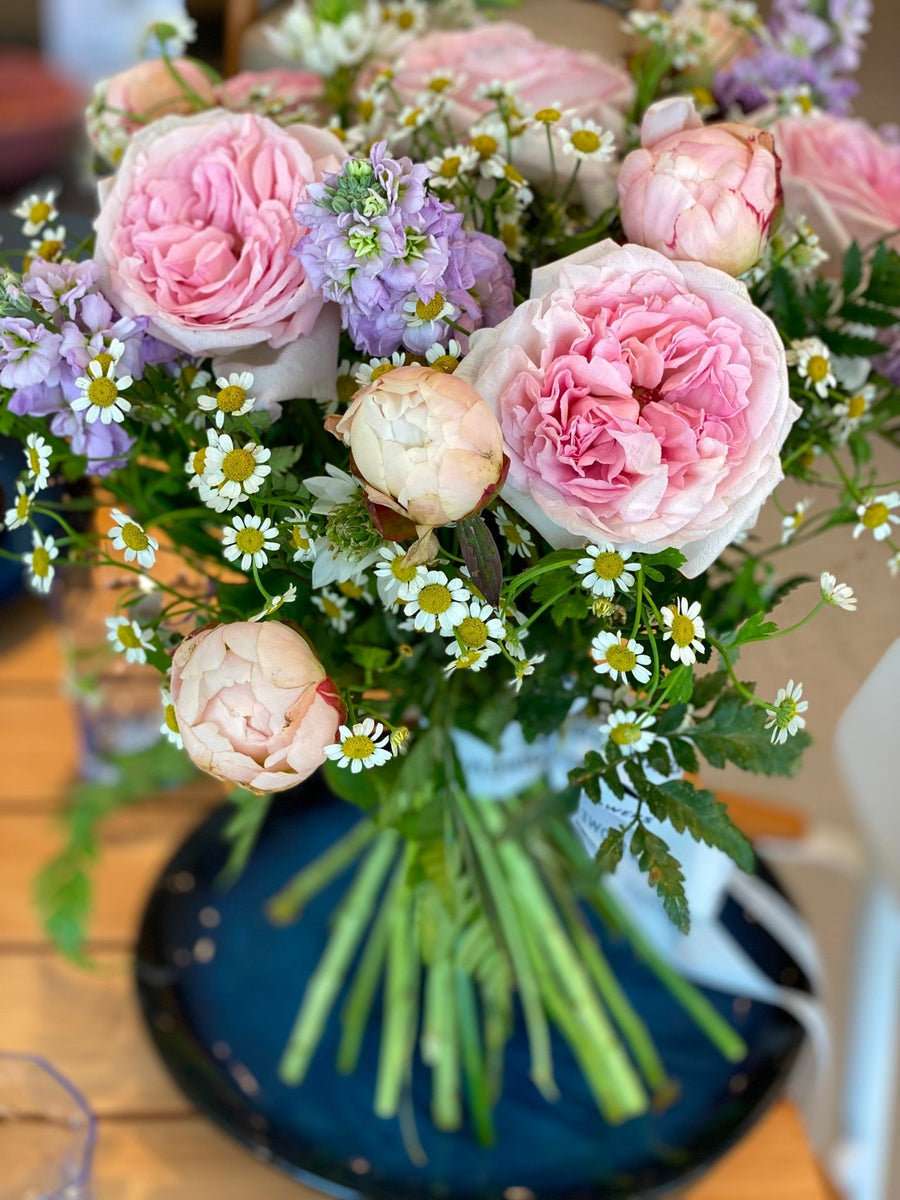 Bridal bouquet Flourish - DJ flowers