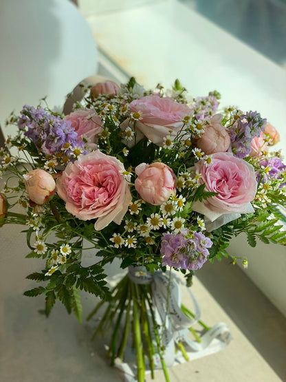 Bridal bouquet Flourish - DJ flowers