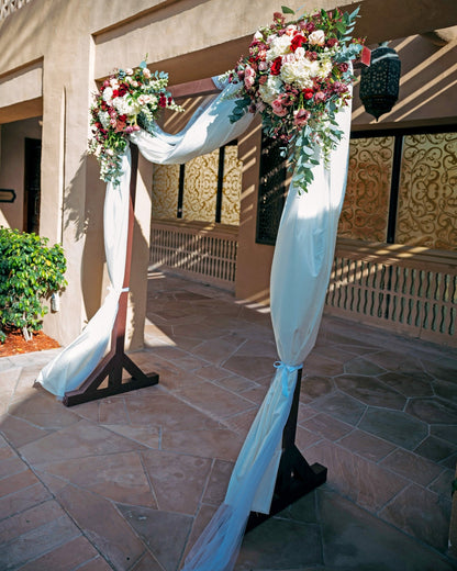 Burdundy touch wedding arch - DJ flowers