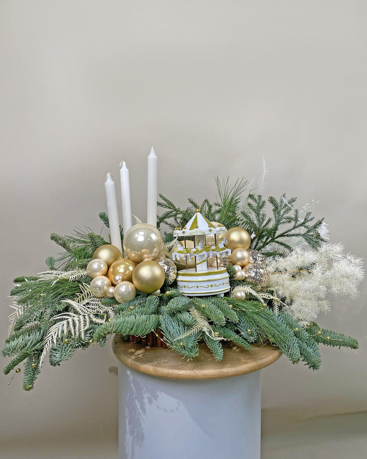 Christmas table centerpiece Carrousel - DJ flowers