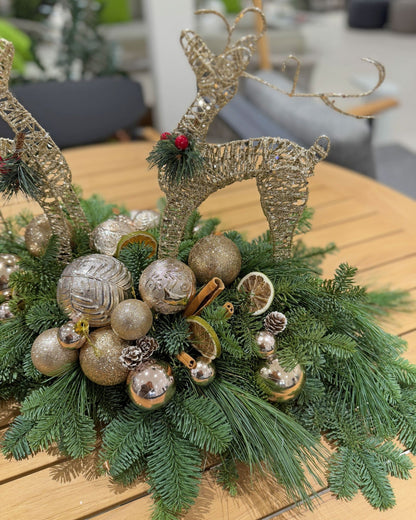 Christmas table centerpiece Dear Deer - DJ flowers