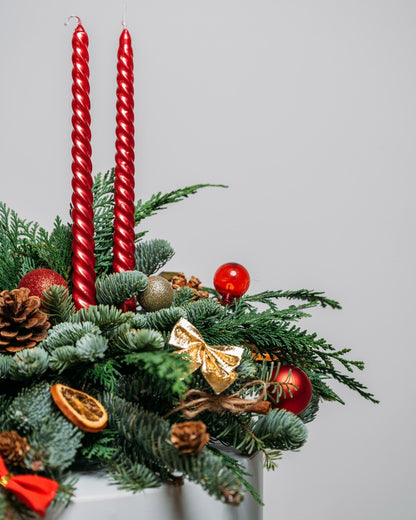 Christmas table centerpiece Spark the eve - DJ flowers