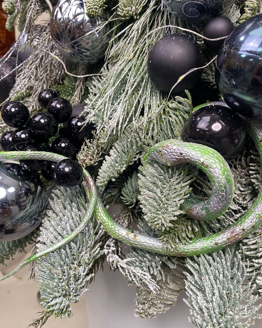 Christmas tree Wisdom Snake Year - DJ flowers