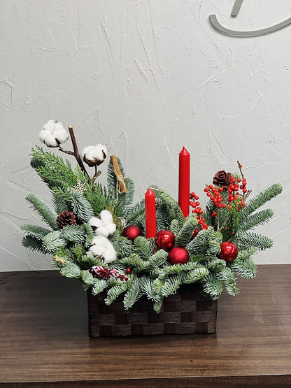 Christmas vibes arrangement - DJ flowers
