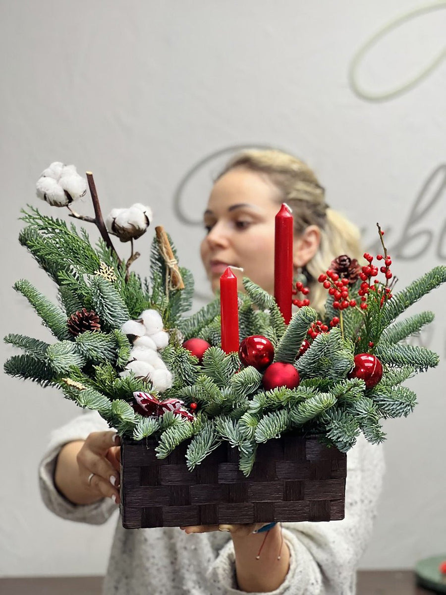 Christmas vibes arrangement - DJ flowers