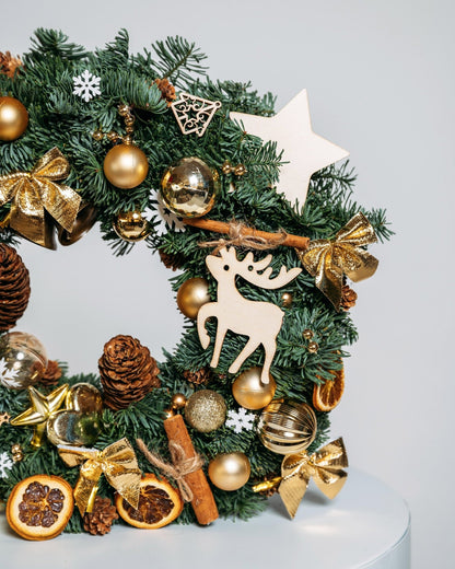 Christmas wreath Bronze lights - DJ flowers