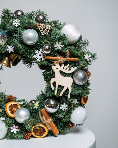 Christmas wreath Silver lights - DJ flowers