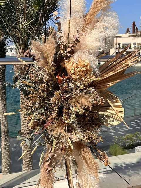 Dried and Fresh Flowers arch decoration - DJ flowers