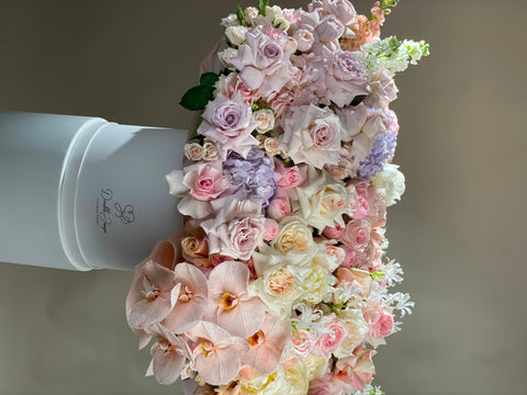 Flower box arrangement Opulent Delight - DJ flowers
