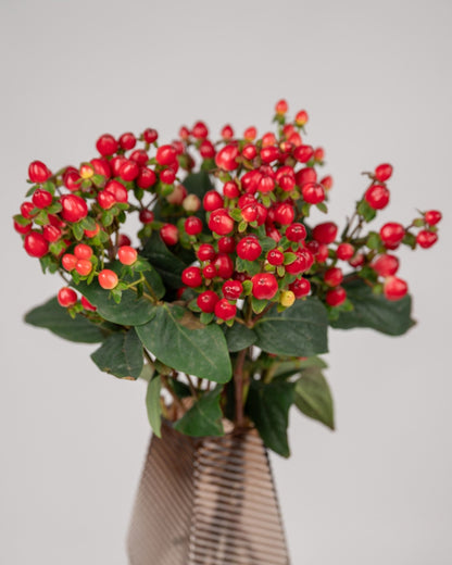 Flowers with vase Berry Bliss - DJ flowers