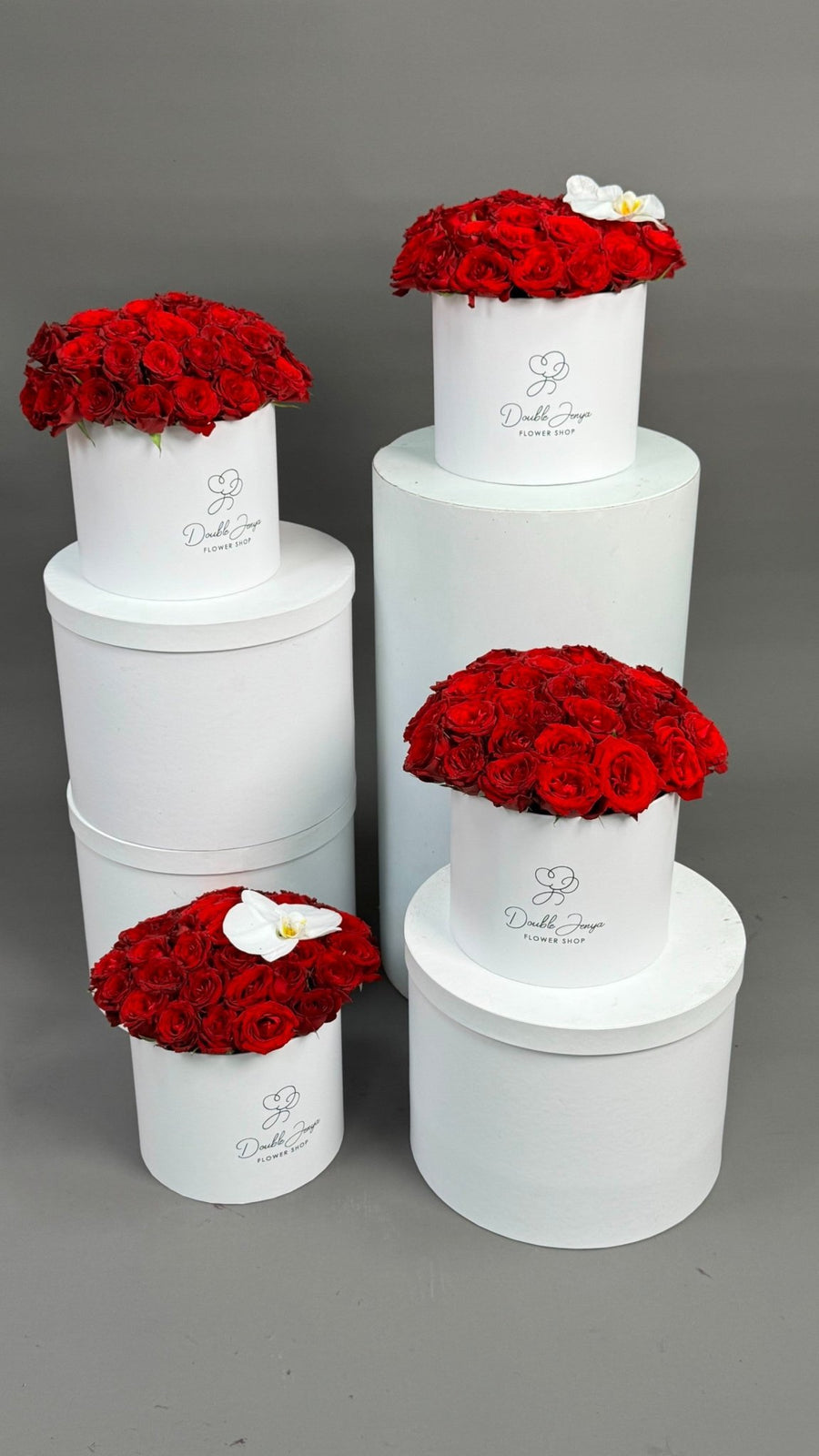 Gift set of red roses boxes Soulmate - DJ flowers