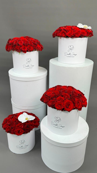 Gift set of red roses boxes Soulmate - DJ flowers