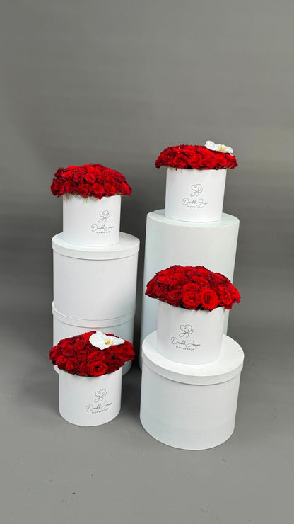Gift set of red roses boxes Soulmate - DJ flowers