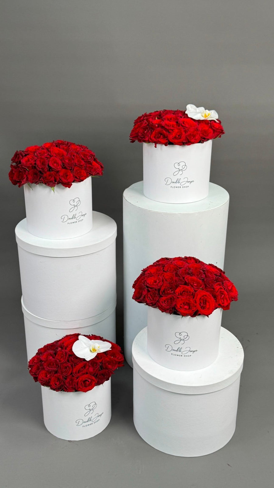 Gift set of red roses boxes Soulmate - DJ flowers