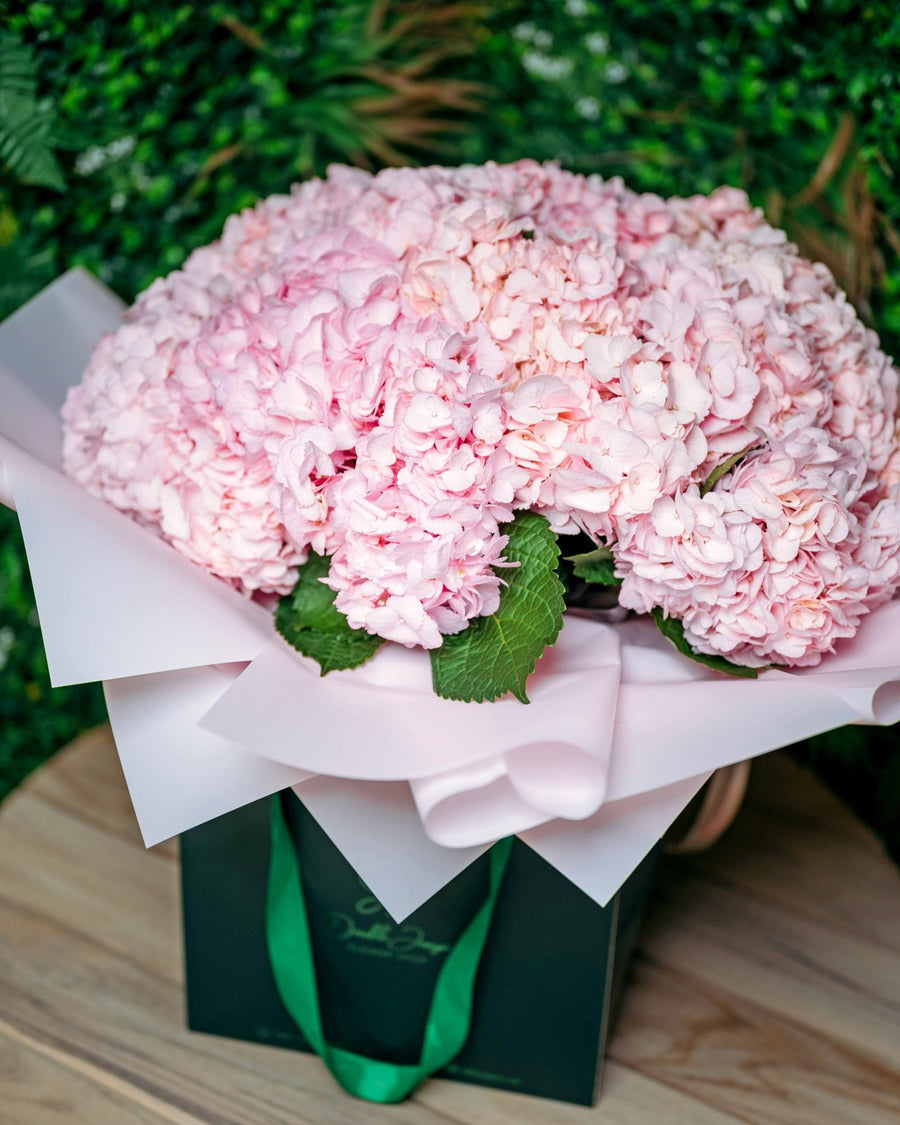 Hydrangea bouquet Pinkish star - DJ flowers