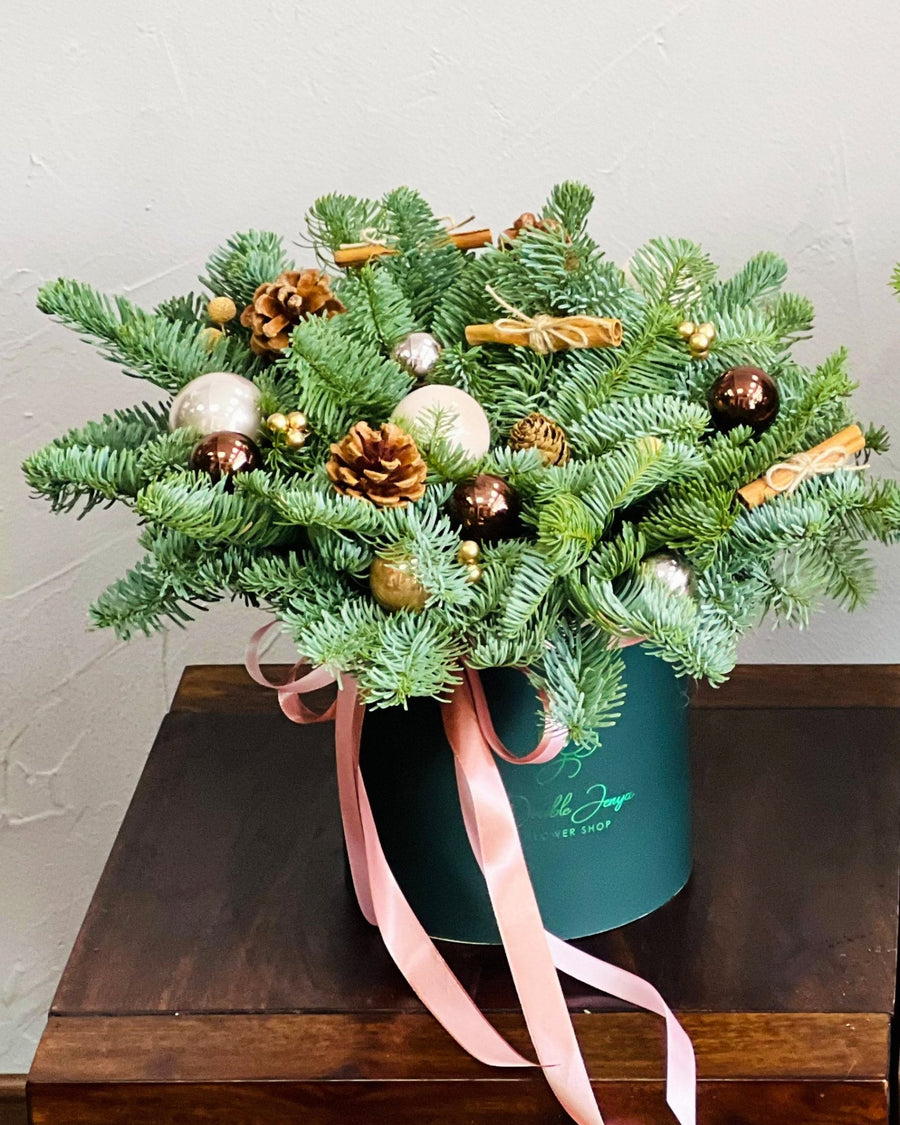 Loving Christmas box arrangement - DJ flowers