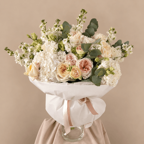 Luxurious Blooms - DJ flowers
