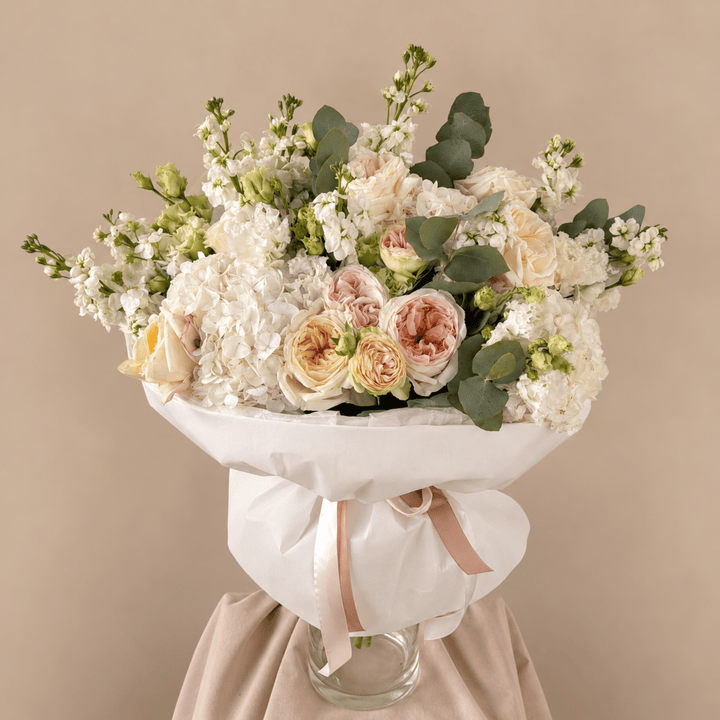 Luxurious Blooms - DJ flowers