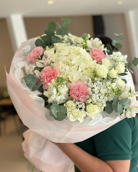 Mixed bouquet Champagne Charm - DJ flowers