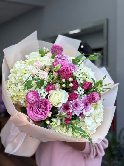 Mixed bouquet Endearment - DJ flowers