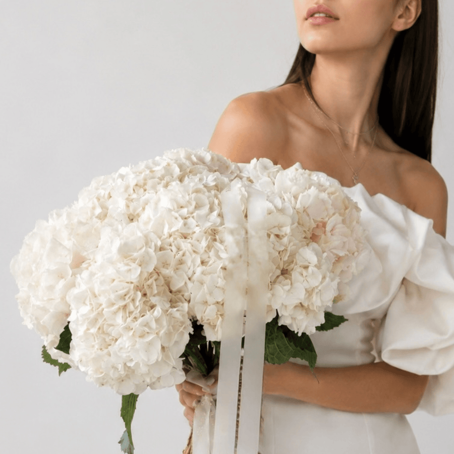 Monobouquet of hydrangeas Cloudline - DJ flowers