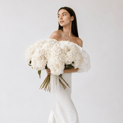 Monobouquet of hydrangeas Cloudline - DJ flowers