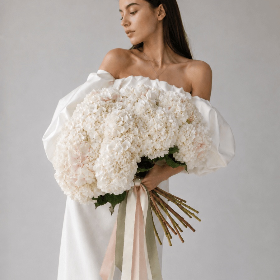 Monobouquet of hydrangeas Cloudline - DJ flowers