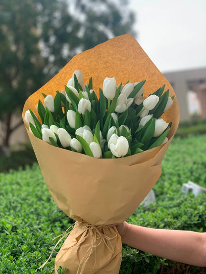 Monobouquet of tulips Pearly - DJ flowers