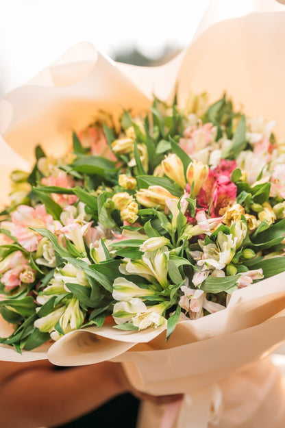 Monobouquets Alstroemeria grand mix - DJ flowers