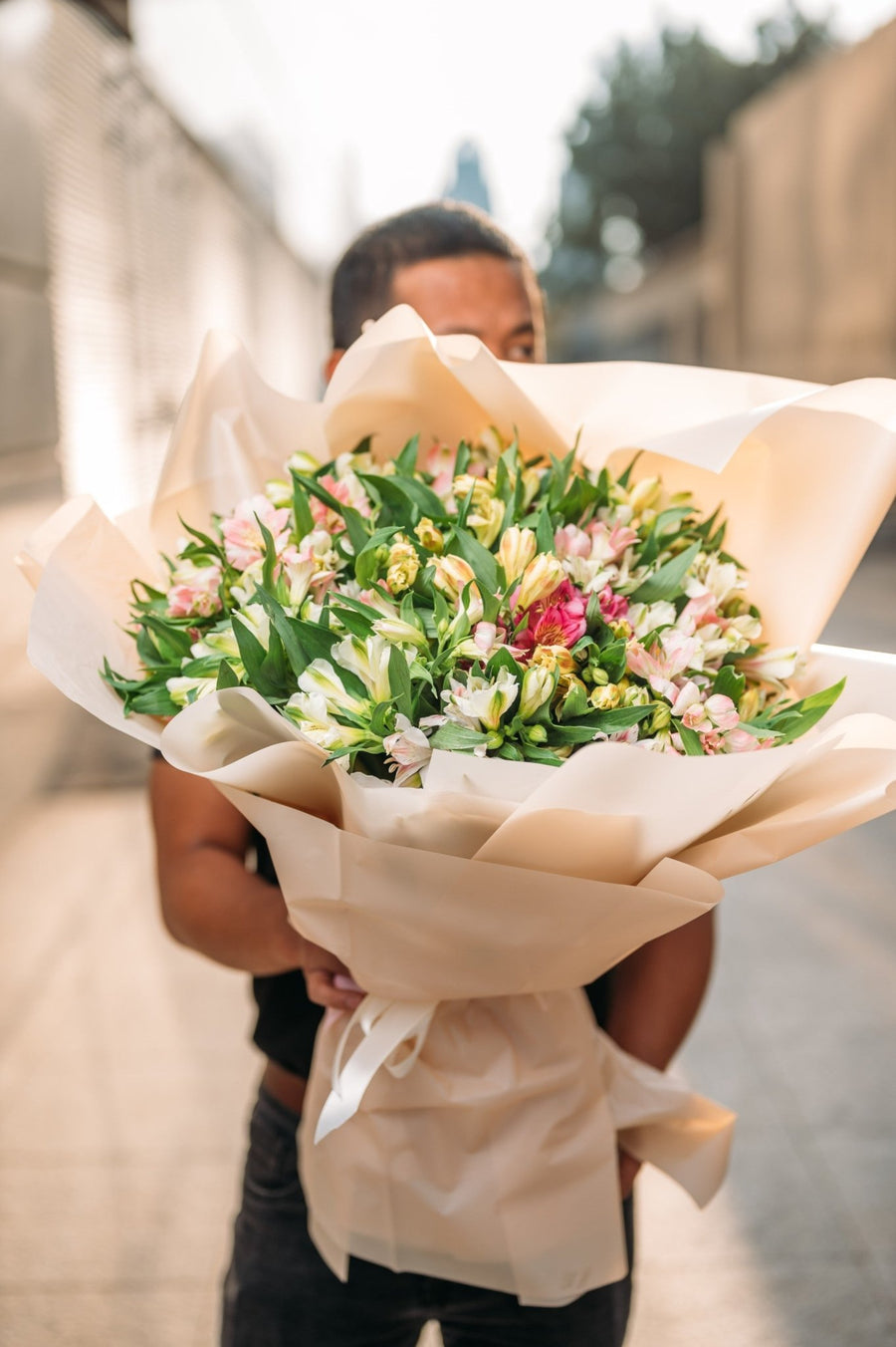 Monobouquets Alstroemeria grand mix - DJ flowers