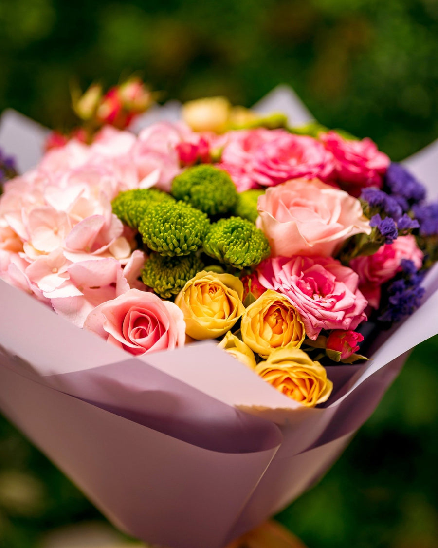 Occasional bouquet Playful vibes - DJ flowers