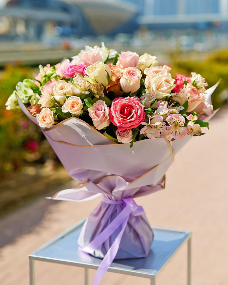 Occasional bouquet Talents - DJ flowers