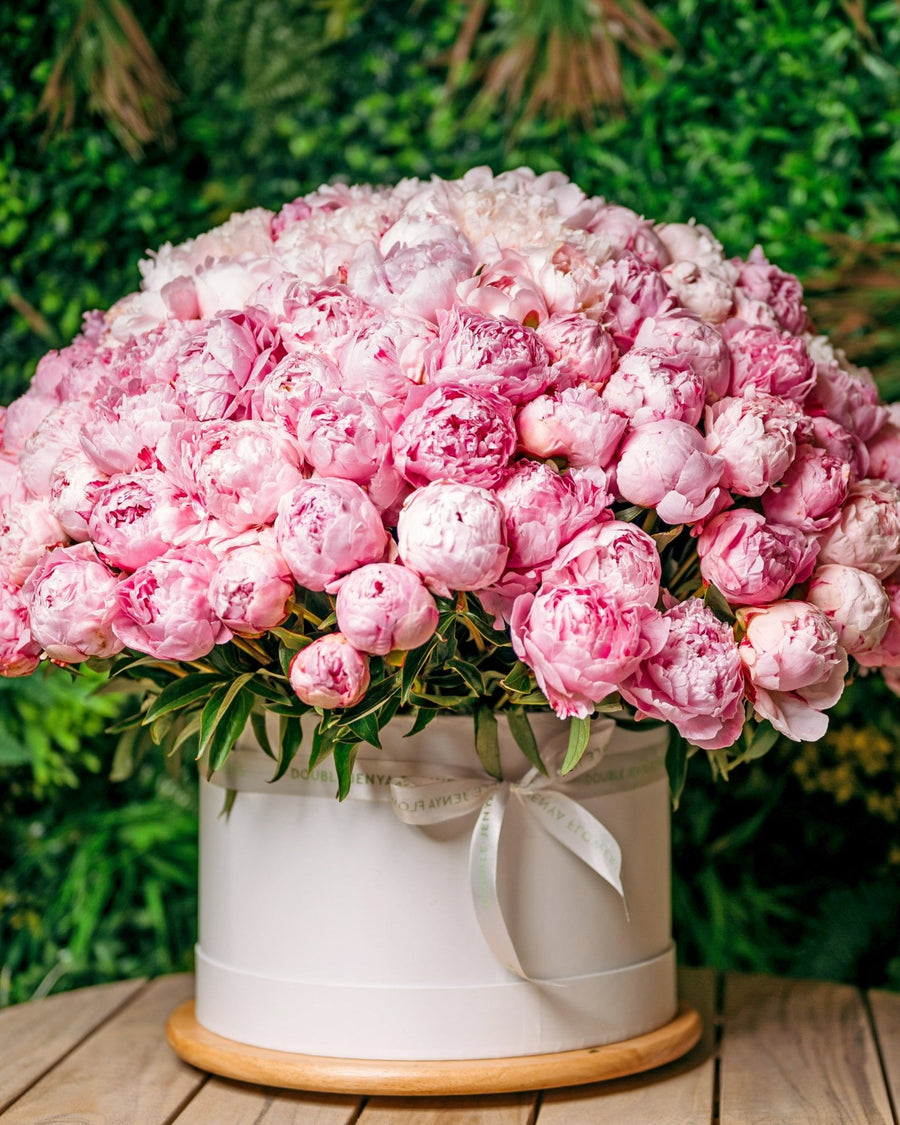 Peony bouquet Wow Sarah Bernhard - DJ flowers