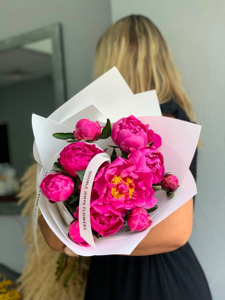 Peony monobouquet Sprig - DJ flowers