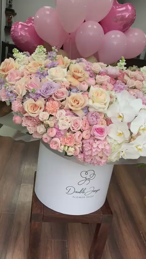 Gift set Lavish Love product video