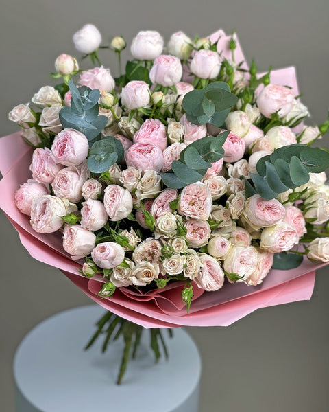 Rose bouquet with peony roses My Pudding - DJ flowers