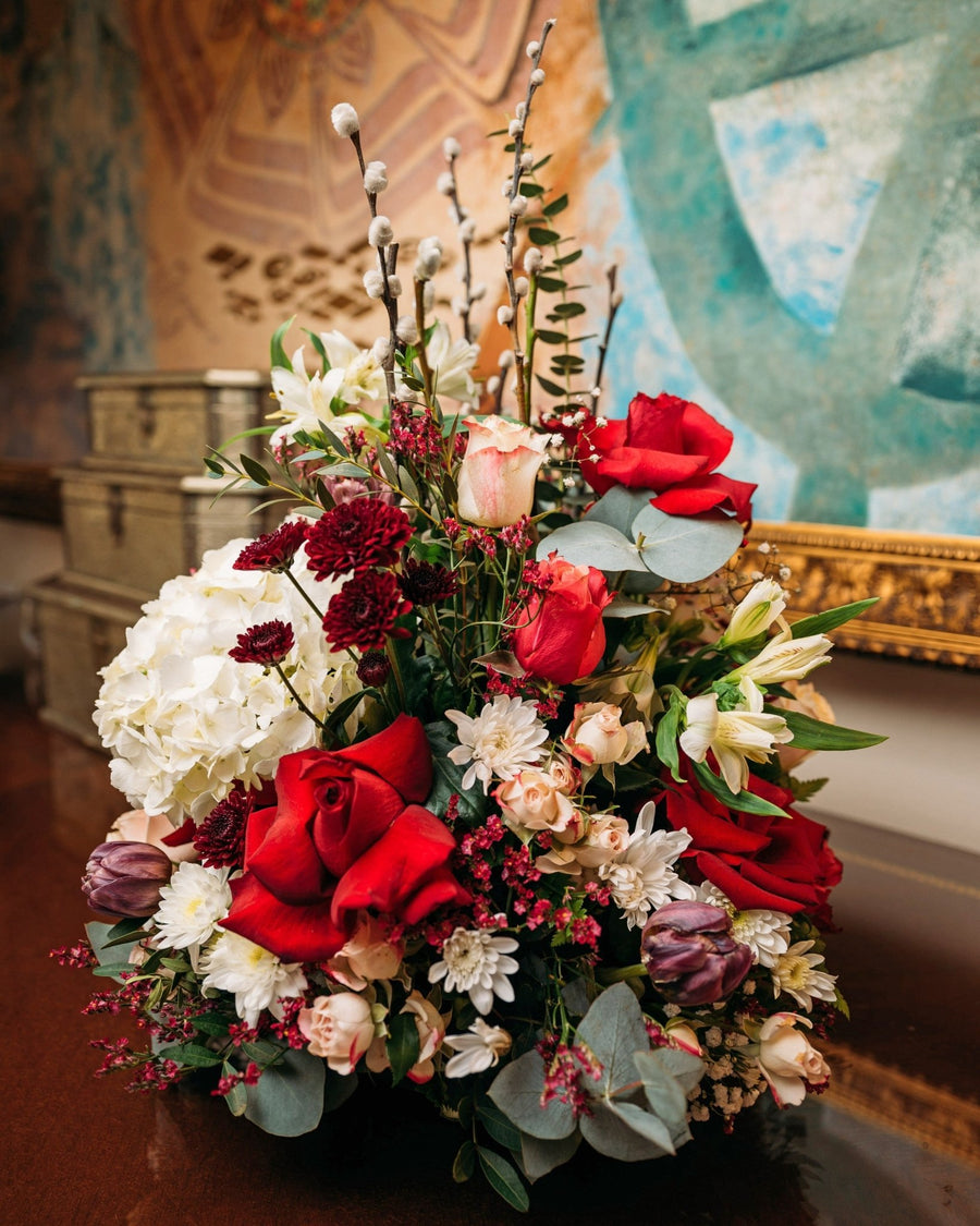 Side centerpiece With shadows - DJ flowers