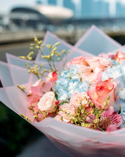 Signature bouquet Bright emotions - DJ flowers