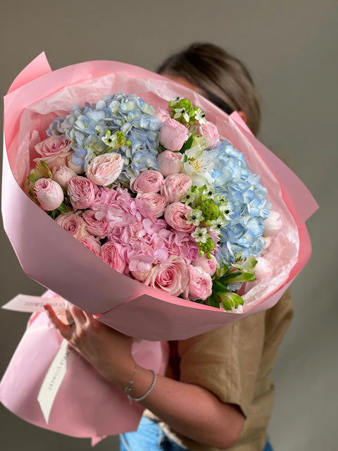 Signature bouquet Bubble Blooms - DJ flowers
