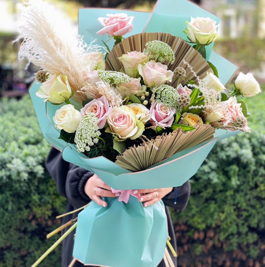 Signature bouquet Creative minds - DJ flowers