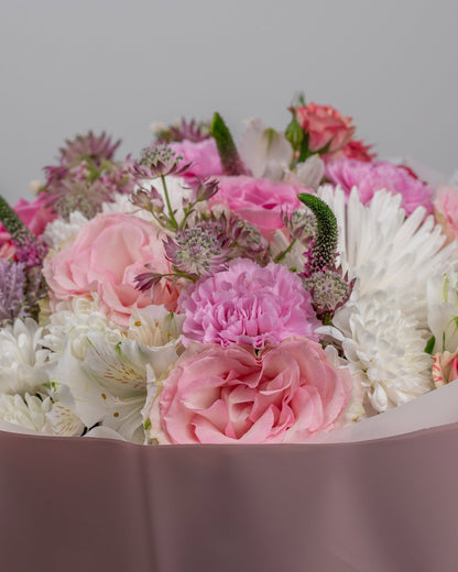 Signature bouquet Cupid’s Arrow - DJ flowers