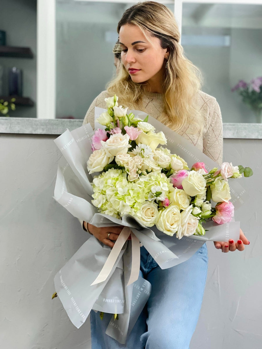 Signature bouquet Happy life - DJ flowers