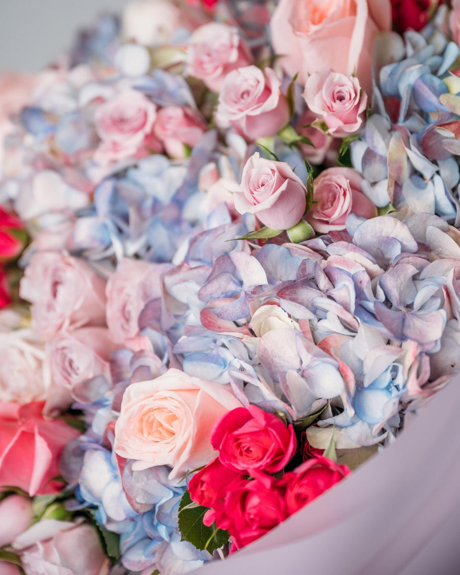 Signature bouquet Heartfelt Treats - DJ flowers